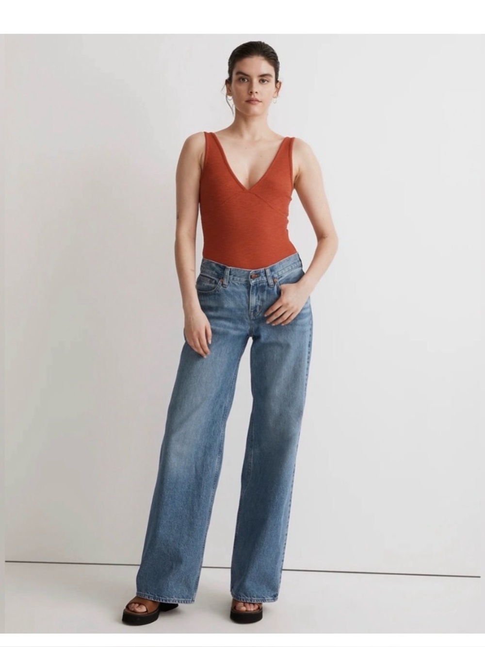 Worn once Madewell low rise super wide leg 26 27